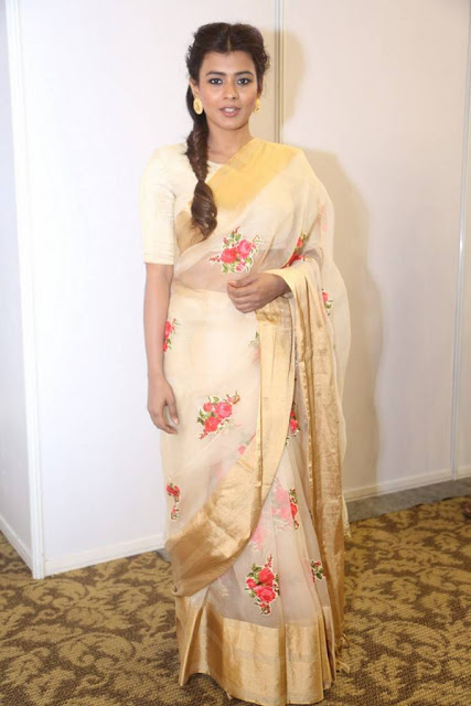 Hebah Patel In Yellow Saree At Film Pre Release Function 91